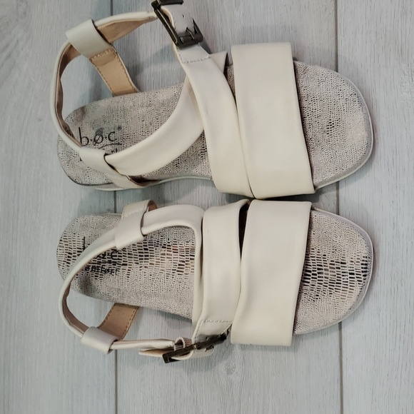 Born B.O.C. Womens Comfort Ankle Strap Flats Sandals Shoes sz 6M - Picture 4 of 12